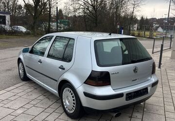 VW Golf 258.000 km 1.790 &euro; Massenbachhausen 74252