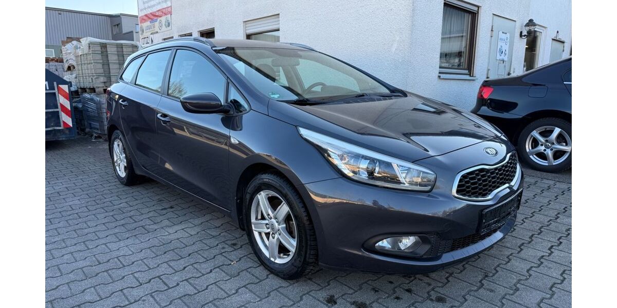 Kia ceed Sportswagon 146.000 km 7.290 &euro; Schwaigern 74193