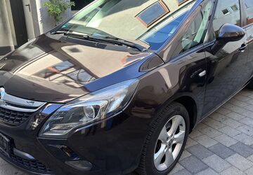 Opel Zafira Tourer 145.800 km 5.990 &euro; Lauffen am Neckar 74348