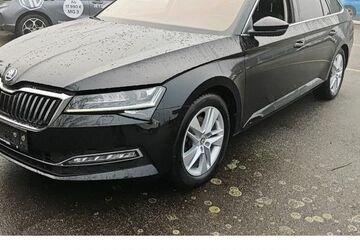 Skoda Superb 98.000 km 25.890 &euro; Sandhausen 69207