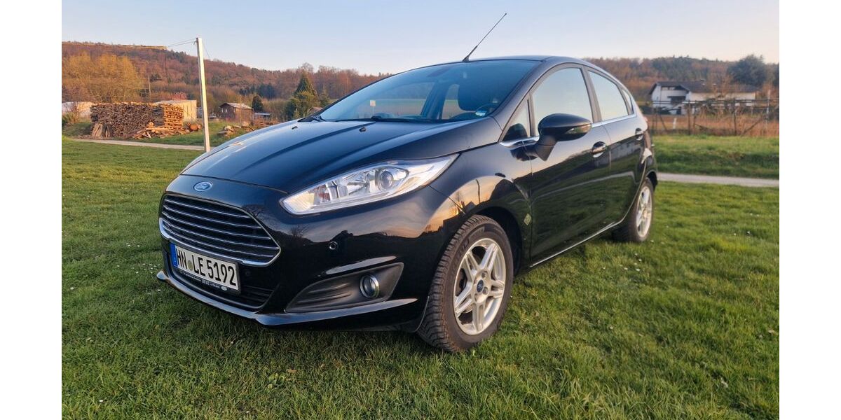 Ford Fiesta 78.000 km 8.000 &euro; Erlenbach 74235
