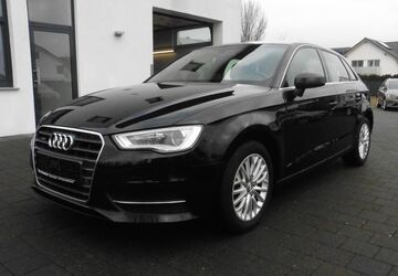 Audi A3 87.800 km 15.990 &euro; Bad-Friedrichshall 74177