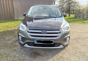Ford Kuga 63.800 km 12.499 &euro; Vaihingen an der Enz 71665