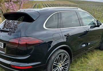 Porsche Cayenne 236.000 km 38.000 &euro; Flein 74223