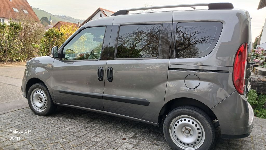 Fiat Doblo 88.000 km 11.100 &euro; Pfaffenhofen 74397