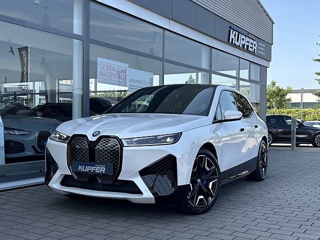 BMW iX 6.720 km 67.900 &euro; Vaihingen / Enz 71665