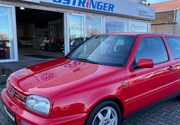 VW Golf 105.600 km 22.499 &euro; Östringen 76684