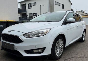 Ford Focus 73.427 km 7.990 &euro; Sersheim 74372