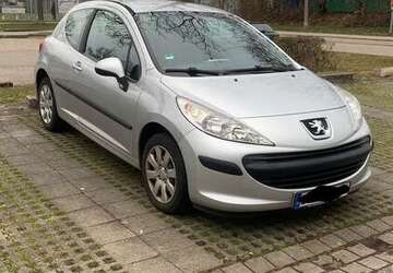 Peugeot 207 181.000 km 700 &euro; Bietigheim 74321