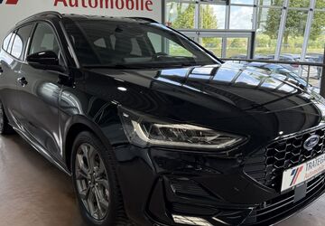 Ford Focus 4.940 km 24.790 &euro; Bruchsal 76646