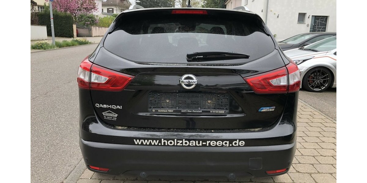 Nissan Qashqai 1.6 dCi Tekna 132.000 km 7.500 &euro; Neckarsulm 74172
