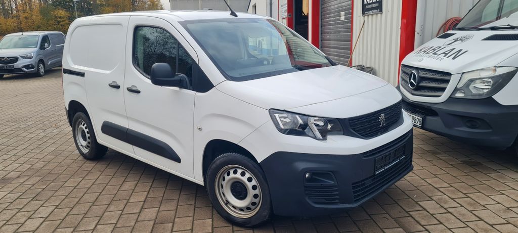 Peugeot Partner 121.000 km 10.990 &euro; Oberderdingen Flehingen 75038