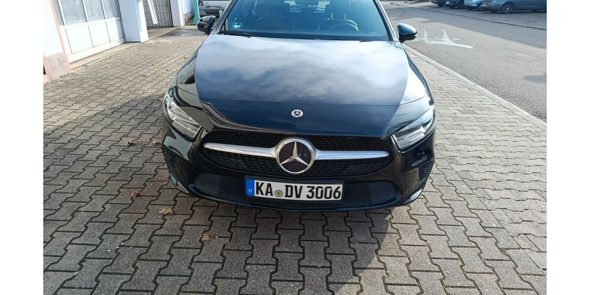 Mercedes-Benz A 180 105.000 km 16.400 &euro; Bad Schönborn 76669