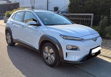 Hyundai KONA Elektro 88.000 km 18.490 &euro; Gondelsheim 75053