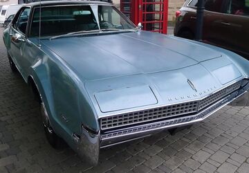 Oldsmobile Toronado 98.000 km 29.900 &euro; Heilbronn 74076