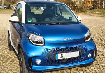 Smart ForTwo 48.000 km 9.499 &euro; Bietigheim-Bissingen 74321