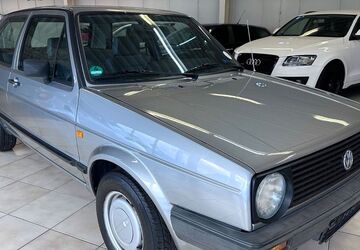 VW Golf 49.000 km 5.690 &euro; Ellhofen 74248