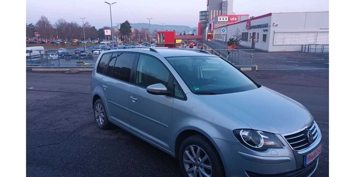 VW Touran 190.000 km 3.400 &euro; Heilbronn 74080