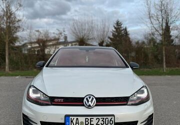 VW Golf 147.000 km 15.600 &euro; Östringen 76684