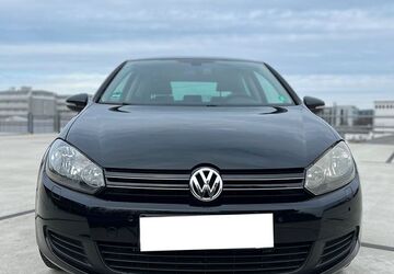 VW Golf 162.000 km 5.499 &euro; Sankt Leon-Rot 68789