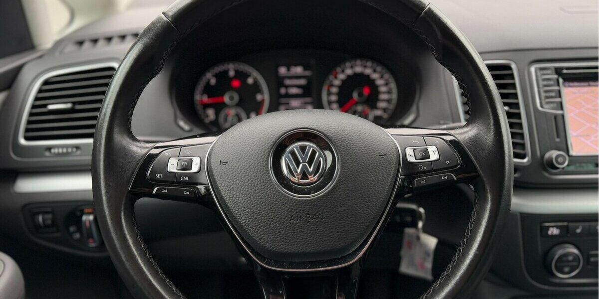 VW Sharan 2.0 TDI Comfortline BMT Navi 212.000 km 13.490 &euro; Neckarsulm 74172