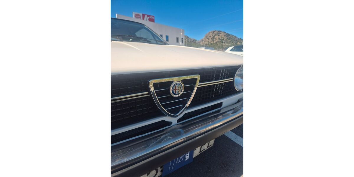 Alfa Romeo Alfasud 97.652 km 12.500 &euro; Walzbachtal 75045