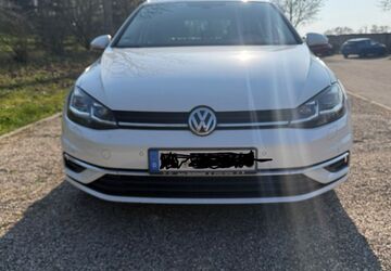 VW Golf 93.000 km 13.800 &euro; Östringen 76684