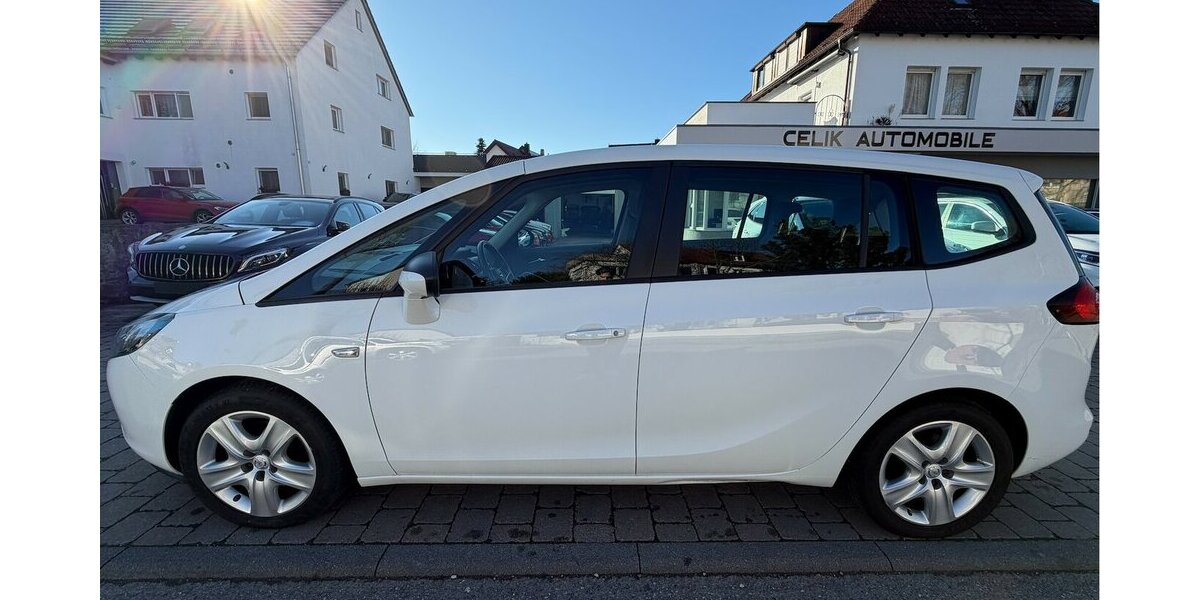 Opel Zafira Tourer Business Edition Navi 1. Hand 114.000 km 9.490 &euro; Neckarsulm 74172
