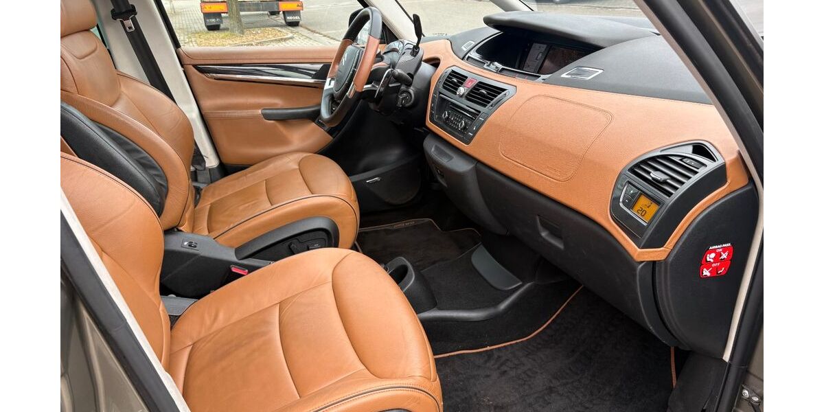 Citroen Grand C4 Picasso / SpaceTourer 197.000 km 5.999 &euro; Bruchsal 76646