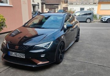 Seat Leon 99.000 km 26.900 &euro; Bruchsal 76646