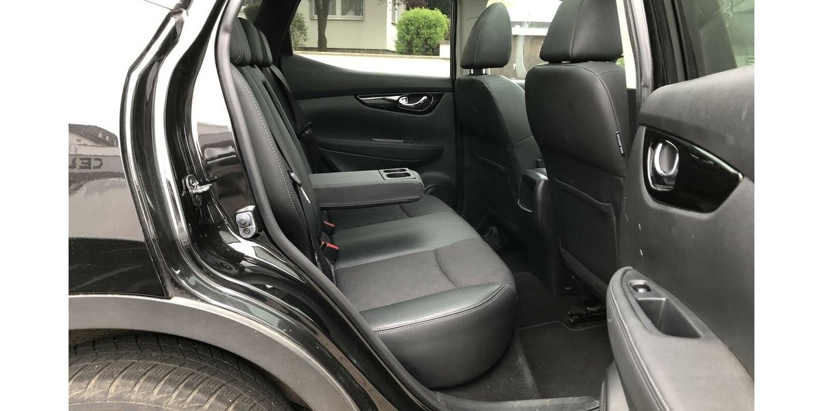 Nissan Qashqai 1.6 dCi Tekna 132.000 km 7.500 &euro; Neckarsulm 74172