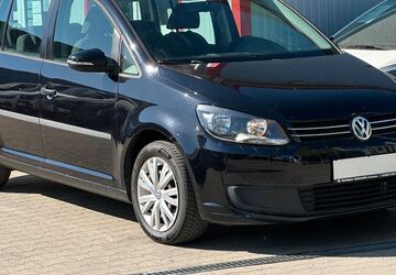 VW Touran 319.000 km 5.995 &euro; Bruchsal-Helmsheim 76646