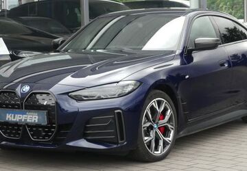 BMW i4 9.485 km 48.500 &euro; Vaihingen / Enz 71665