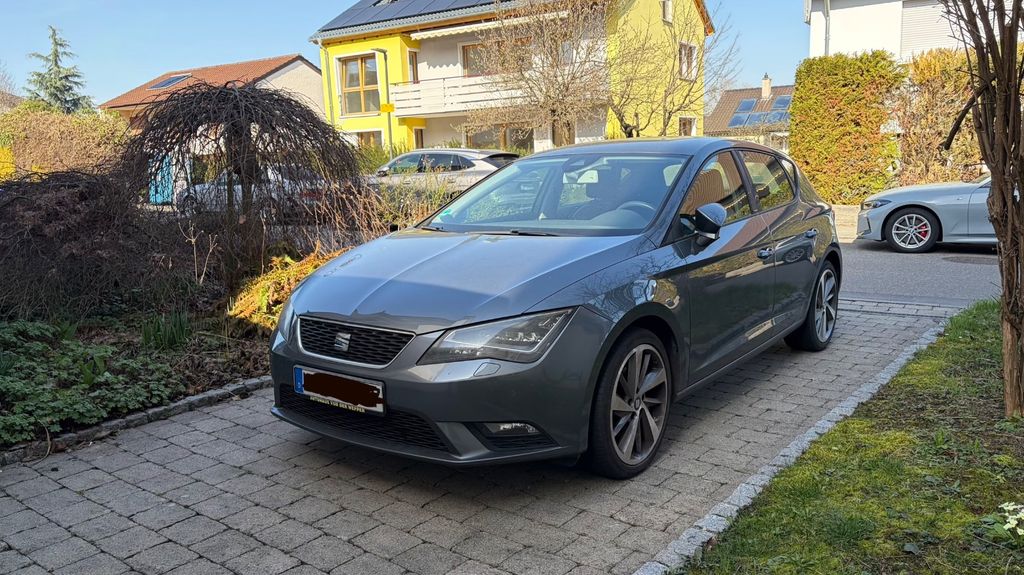 Seat Leon 145.518 km 8.600 &euro; Nordheim 74226