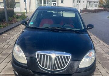 Lancia Ypsilon 127.000 km 1.850 &euro; Massenbachhausen 74252
