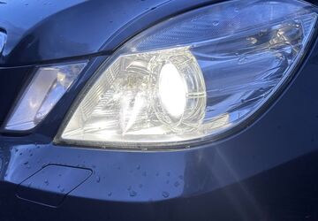 Mercedes-Benz E 200 524.300 km 4.200 &euro; Leimen 69181