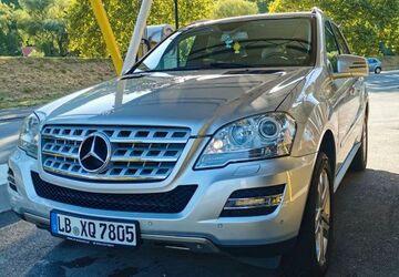 Mercedes-Benz ML 350 450.369 km 8.500 &euro; Bietigheim-Bissingen 74321