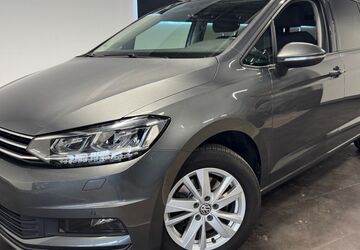 VW Touran 112.900 km 18.450 &euro; Bretten 75015