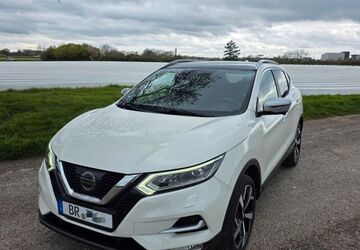 Nissan Qashqai 92.600 km 14.990 &euro; Bruchsal 76646