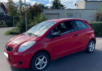 Toyota Yaris 205.000 km 1.050 &euro; Bad Friedrichshall 74177