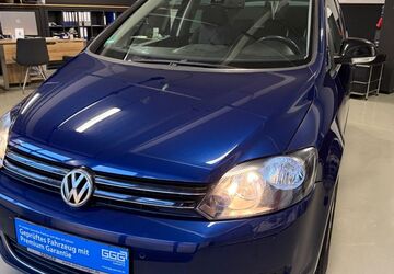 VW Golf 131.000 km 9.000 &euro; Heilbronn 74078