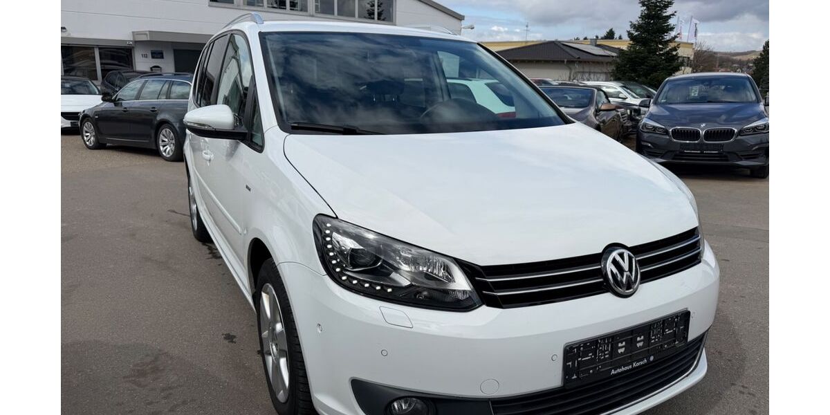 VW Touran 138.000 km 9.999 &euro; Gundelsheim 74831