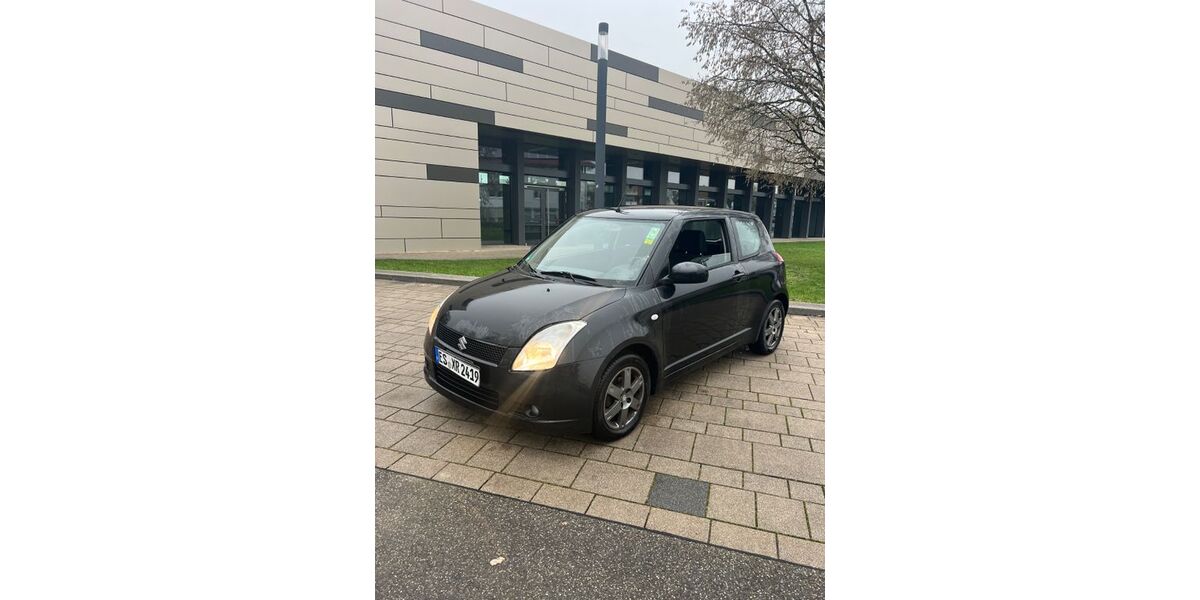 Suzuki Swift 127.000 km 2.499 &euro; Massenbachhausen 74252