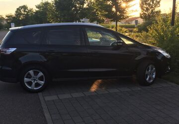 Ford S-Max 117.077 km 14.300 &euro; Bad Friedrichshall 74177