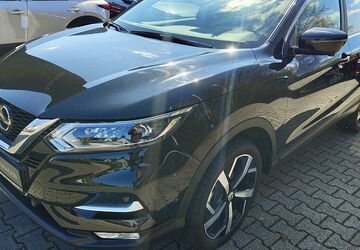 Nissan Qashqai 26.200 km 18.990 &euro; Vaihingen 71665