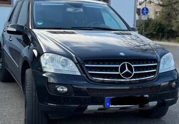 Mercedes-Benz ML 500 220.000 km 10.450 &euro; Eppingen 75031