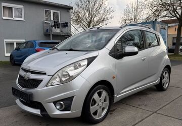 Chevrolet Spark 120.000 km 1.999 &euro; Oedheim 74229