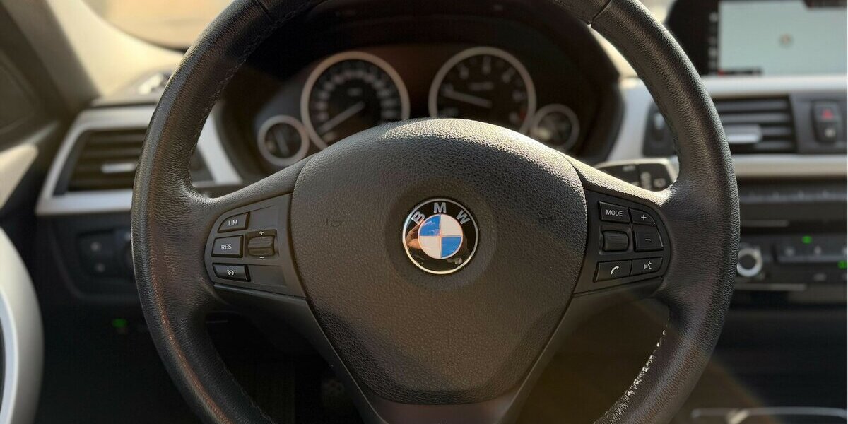 BMW 320d Advantage Navi 1. Hand 157.000 km 13.490 &euro; Neckarsulm 74172