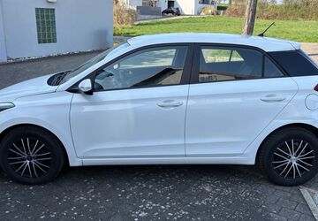 Hyundai i20 106.000 km 7.300 &euro; Sinsheim 74889