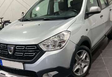 Dacia Lodgy 81.000 km 14.995 &euro; Bretten 75015